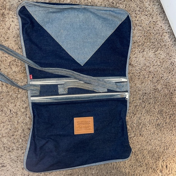 Vintage LEVI’S denim messenger bag - Picture 3 of 8